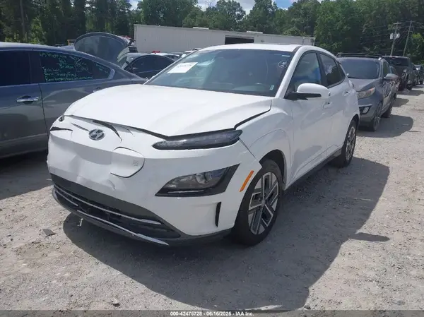 KM8K33AG1PU183159 2023 HYUNDAI KONA - Image 2