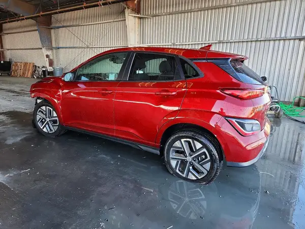 KM8K33AG1PU187292 2023 HYUNDAI KONA - Image 2