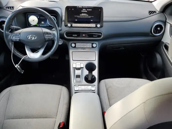 KM8K33AG1PU189852 2023 HYUNDAI KONA - Image 8