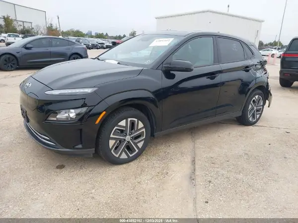 KM8K33AG1PU193495 2023 HYUNDAI KONA - Image 2