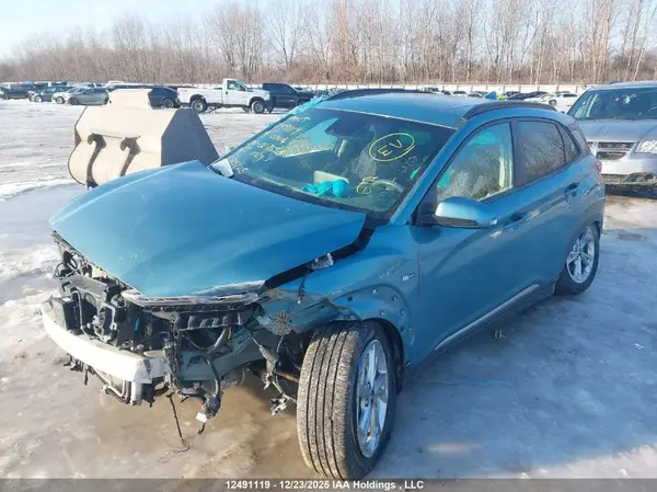KM8K33AG2KU027558 2019 HYUNDAI KONA - Image 2