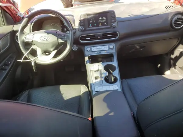 KM8K33AG2KU054503 2019 HYUNDAI KONA - Image 8