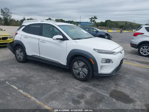 KM8K33AG2MU129123 2021 HYUNDAI KONA - Image 1