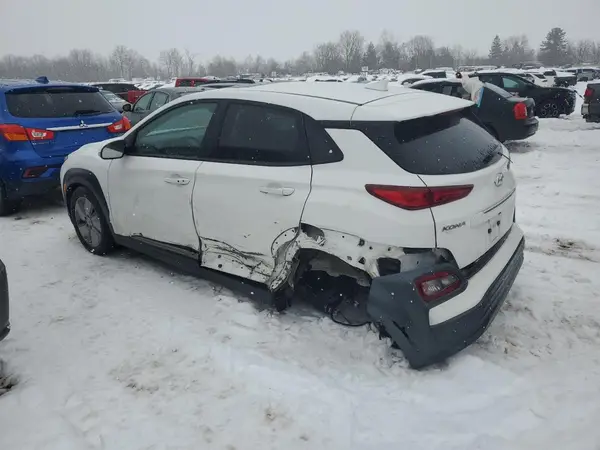 KM8K33AG2MU131406 2021 HYUNDAI KONA - Image 2