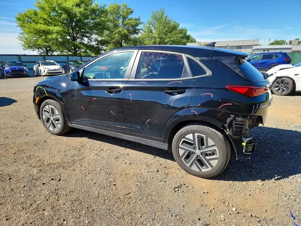 KM8K33AG2PU190136 2023 HYUNDAI KONA - Image 2