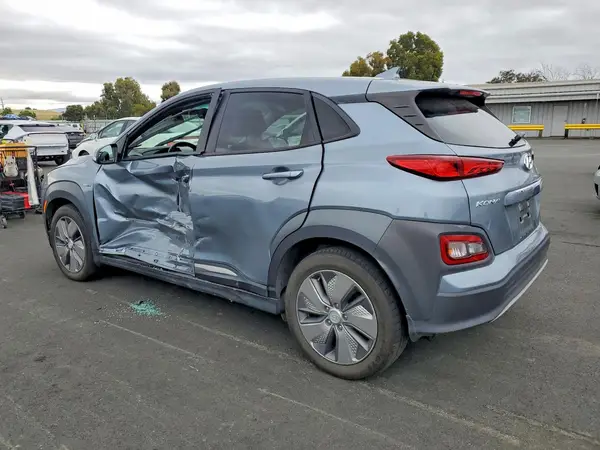 KM8K33AG3KU023440 2019 HYUNDAI KONA - Image 2