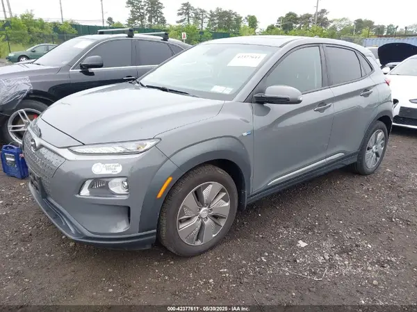 KM8K33AG3KU030355 2019 HYUNDAI KONA - Image 2