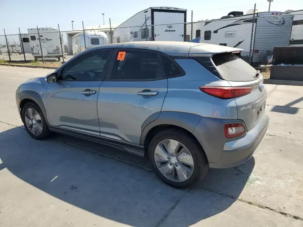 KM8K33AG3LU059999 2020 HYUNDAI KONA - Image 2