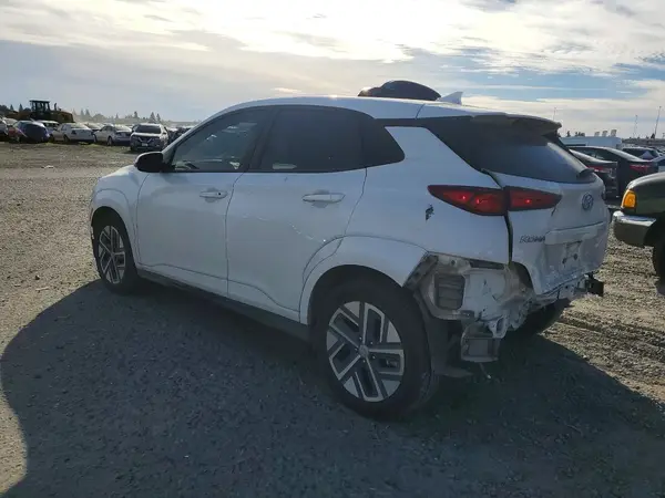 KM8K33AG3NU151164 2022 HYUNDAI KONA - Image 2