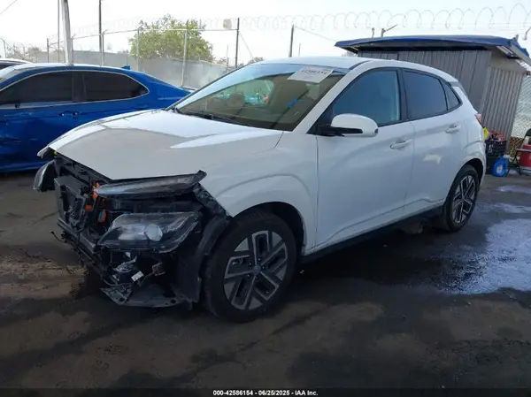 KM8K33AG3PU160837 2023 HYUNDAI KONA - Image 2