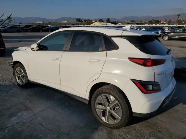 KM8K33AG3PU168050 2023 HYUNDAI KONA - Image 2