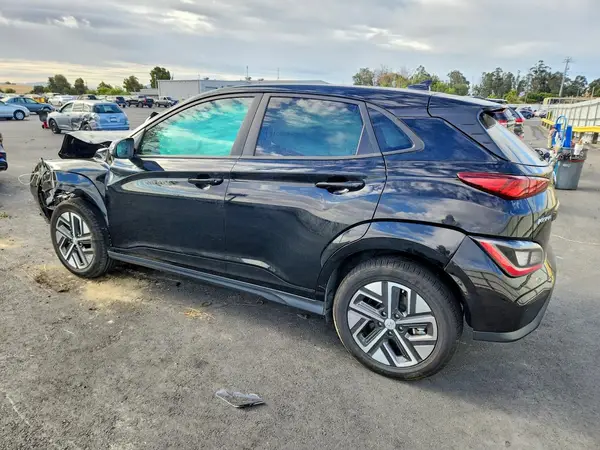 KM8K33AG3PU170574 2023 HYUNDAI KONA - Image 2
