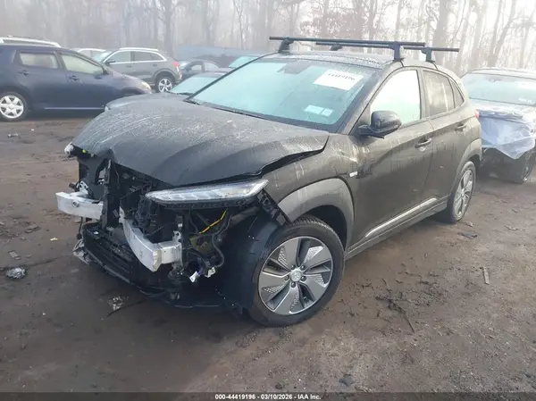 KM8K33AG4KU030333 2019 HYUNDAI KONA - Image 2