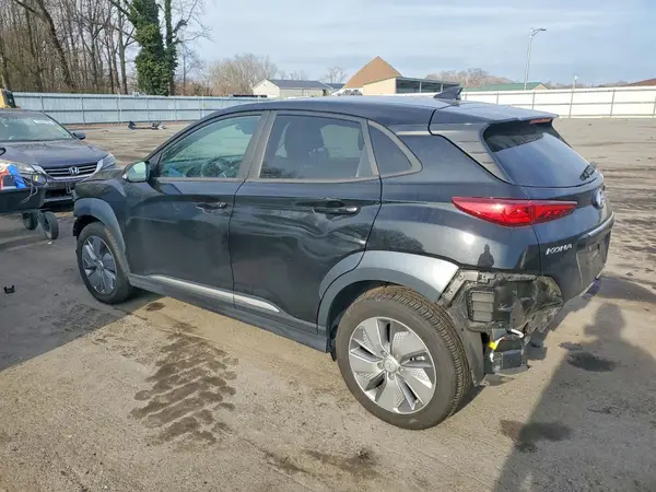 KM8K33AG4MU135120 2021 HYUNDAI KONA - Image 2