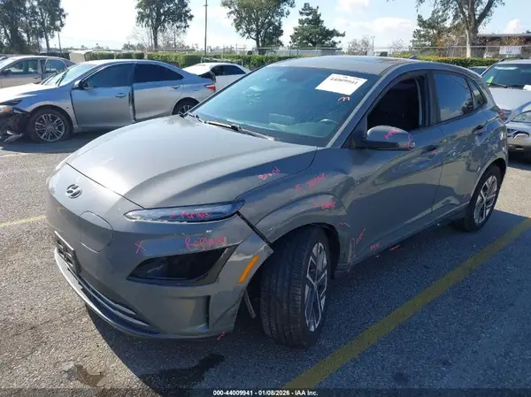 KM8K33AG4NU136866 2022 HYUNDAI KONA - Image 2
