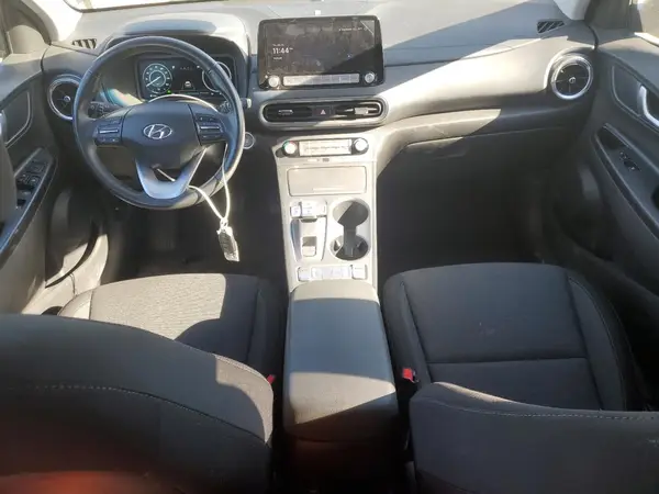 KM8K33AG4PU160717 2023 HYUNDAI KONA - Image 8