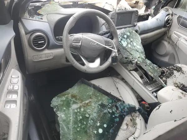 KM8K33AG6KU028972 2019 HYUNDAI KONA - Image 8