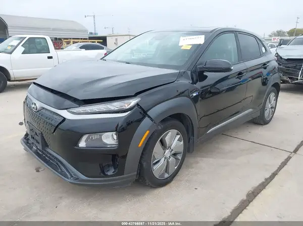 KM8K33AG6KU045108 2019 HYUNDAI KONA - Image 2