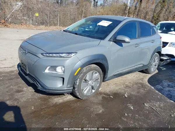 KM8K33AG6MU117945 2021 HYUNDAI KONA - Image 2