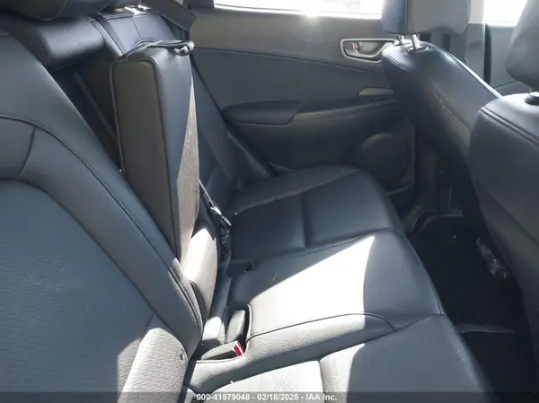 KM8K33AG6MU117945 2021 HYUNDAI KONA - Image 8