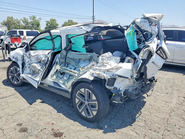 KM8K33AG6PU167927 2023 HYUNDAI KONA - Image 2