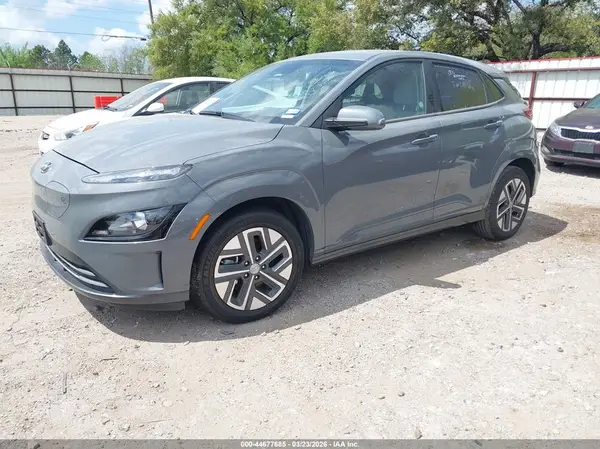 KM8K33AG6PU179091 2023 HYUNDAI KONA - Image 2