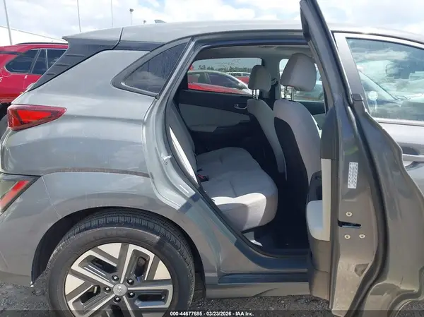 KM8K33AG6PU179091 2023 HYUNDAI KONA - Image 8