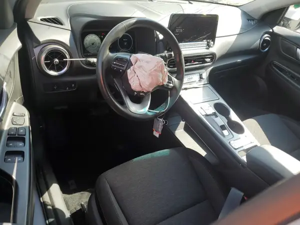 KM8K33AG6PU190298 2023 HYUNDAI KONA - Image 8