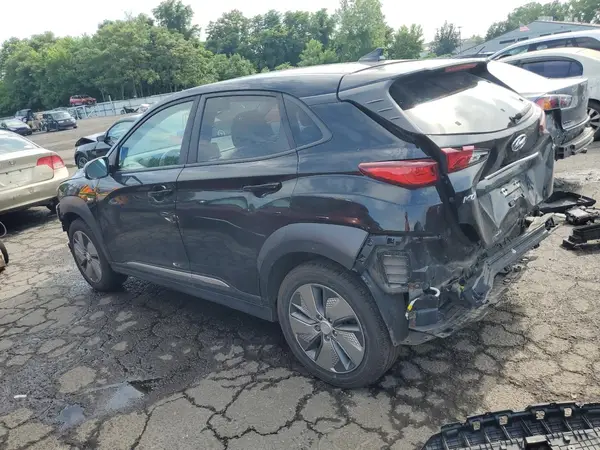 KM8K33AG7KU024090 2019 HYUNDAI KONA - Image 2