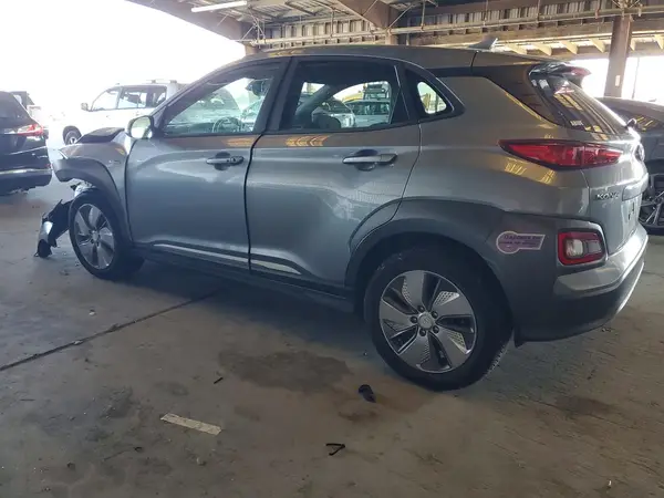 KM8K33AG7KU024641 2019 HYUNDAI KONA - Image 2
