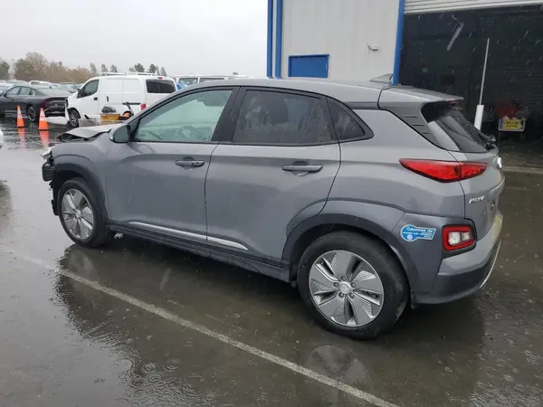 KM8K33AG7MU103214 2021 HYUNDAI KONA - Image 2