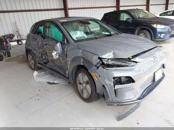 KM8K33AG7MU117629 2021 HYUNDAI KONA - Image 1