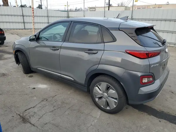 KM8K33AG7MU123026 2021 HYUNDAI KONA - Image 2