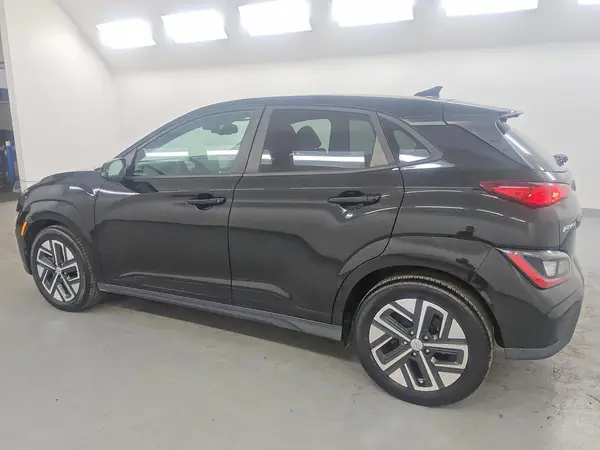 KM8K33AG7NU136960 2022 HYUNDAI KONA - Image 2