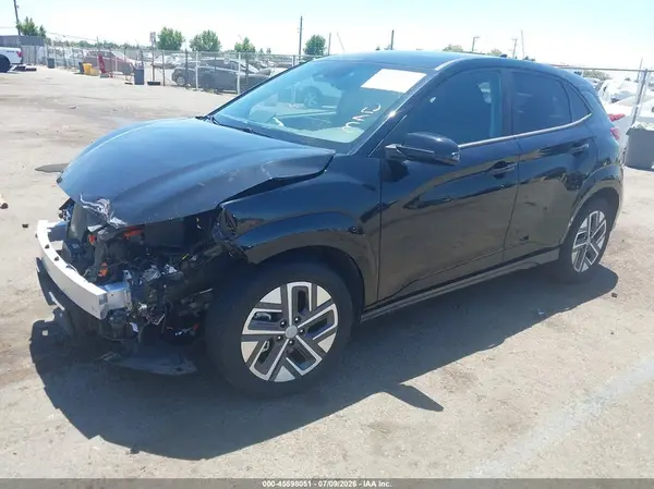 KM8K33AG7PU173235 2023 HYUNDAI KONA - Image 2