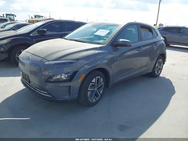 KM8K33AG7PU179102 2023 HYUNDAI KONA - Image 2