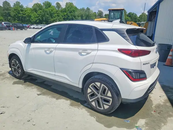 KM8K33AG7PU189130 2023 HYUNDAI KONA - Image 2