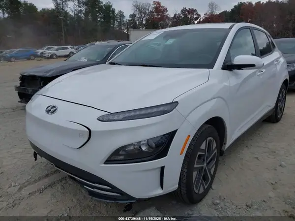 KM8K33AG7PU193047 2023 HYUNDAI KONA - Image 2