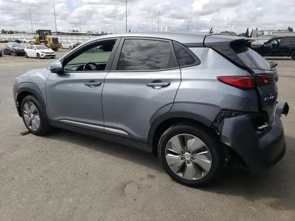 KM8K33AG8MU097634 2021 HYUNDAI KONA - Image 2