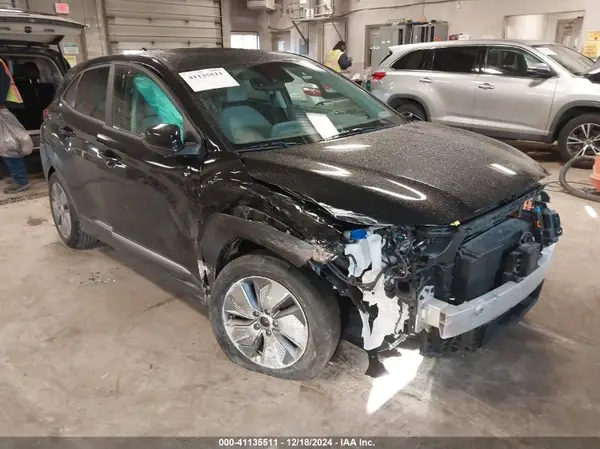 KM8K33AG8MU132608 2021 HYUNDAI KONA - Image 1