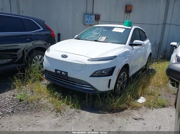 KM8K33AG8NU155954 2022 HYUNDAI KONA - Image 2