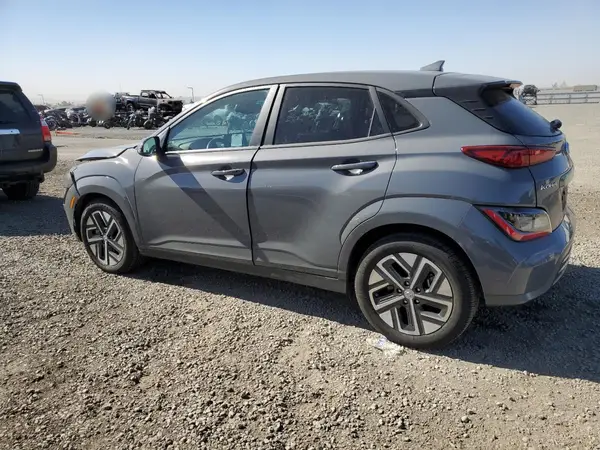 KM8K33AG8NU158658 2022 HYUNDAI KONA - Image 2