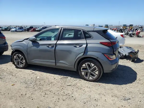 KM8K33AG8PU168738 2023 HYUNDAI KONA - Image 2