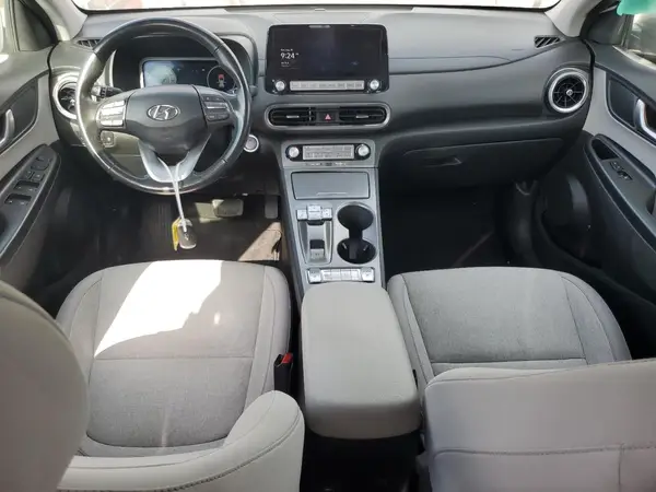 KM8K33AG8PU168903 2023 HYUNDAI KONA - Image 8