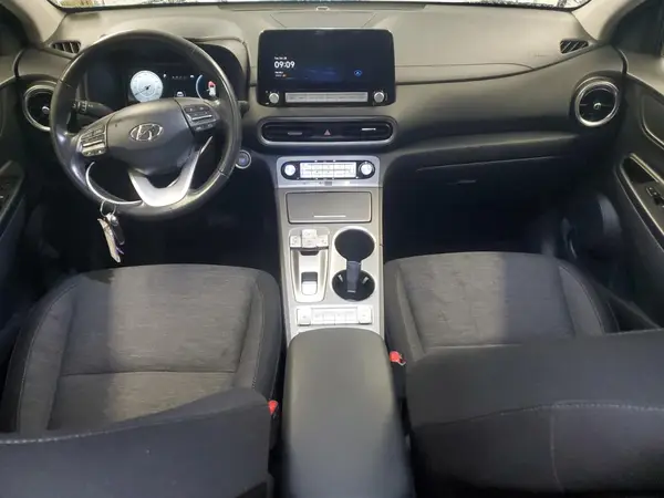 KM8K33AG8PU190058 2023 HYUNDAI KONA - Image 8