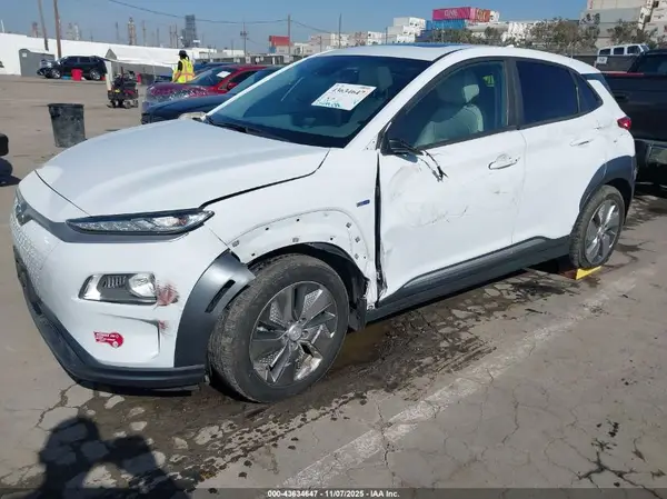 KM8K33AG9KU031431 2019 HYUNDAI KONA - Image 2
