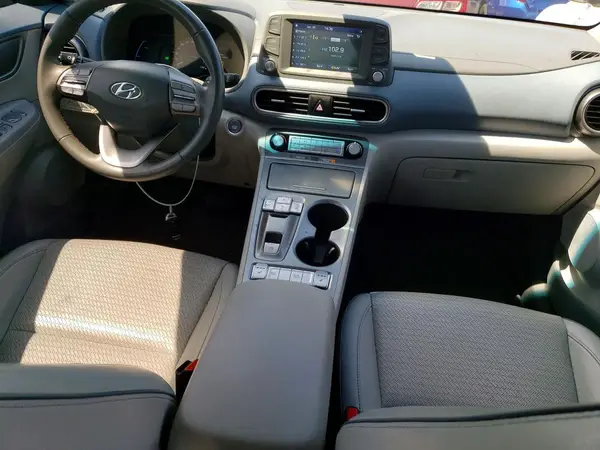 KM8K33AG9LU069615 2020 HYUNDAI KONA - Image 8