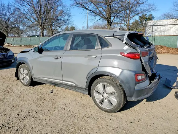 KM8K33AG9MU117616 2021 HYUNDAI KONA - Image 2