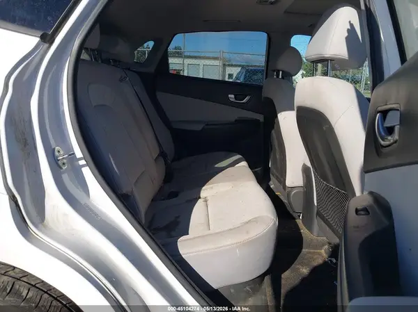 KM8K33AG9NU158619 2022 HYUNDAI KONA - Image 8