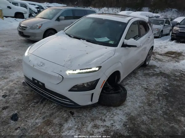 KM8K33AG9PU167565 2023 HYUNDAI KONA - Image 2